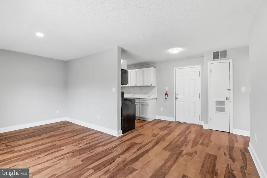 3011 Southern Ave #17, Temple Hills, MD 20748 - #3