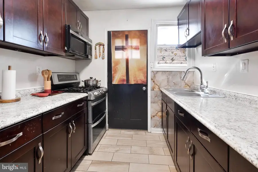 7761 Muncy Rd, Landover, MD 20785 - #3