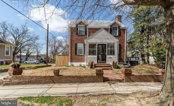 3800 35th St, MOUNT RAINIER, MD 20712