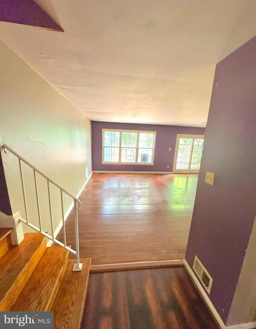 12402 Asbury Dr, Fort Washington, MD 20744 - Image #3