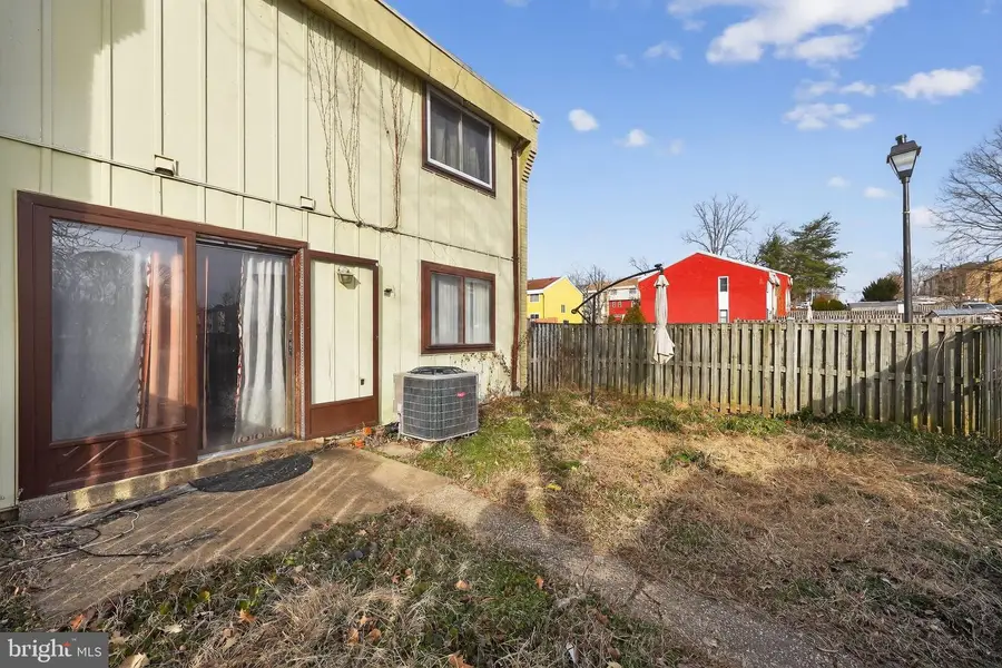 8606 Brae Brooke Dr, Lanham, MD 20706 - Image #2