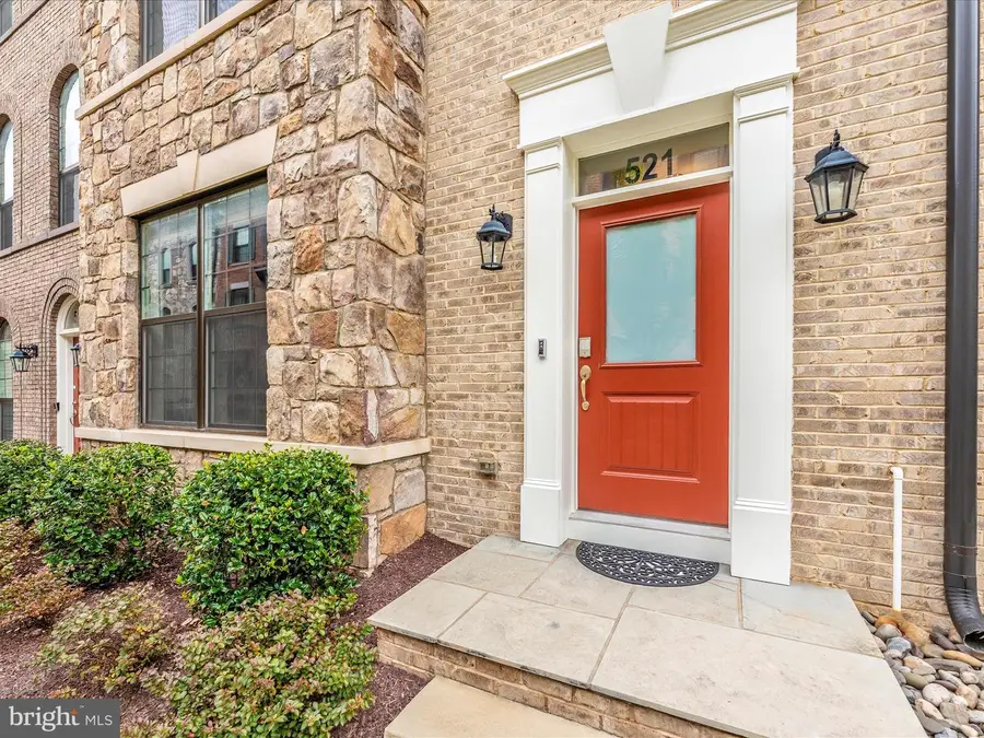 521 Triggerfish Dr, Oxon Hill, MD 20745 - Image #3