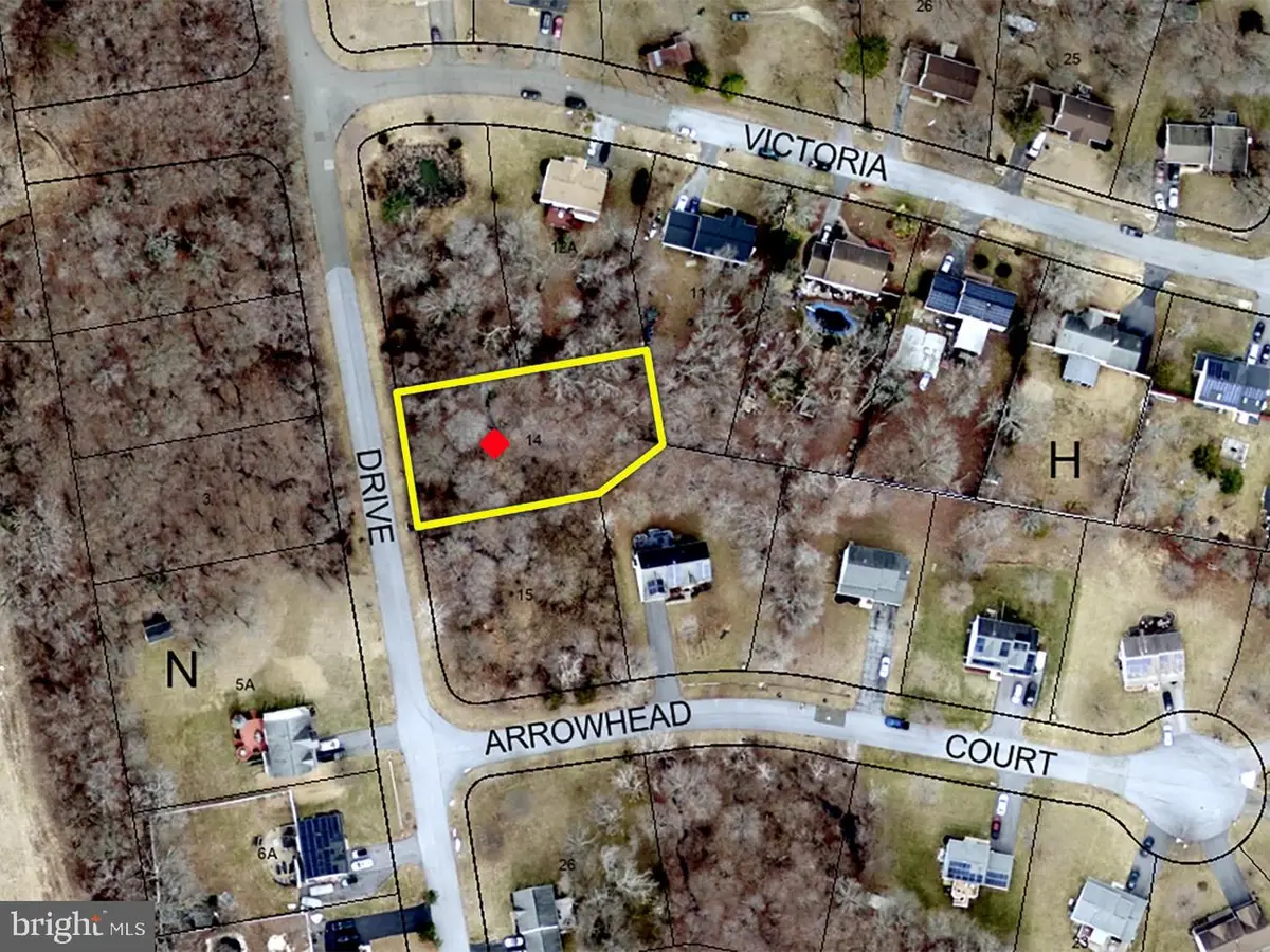 7206 Arrowhead Dr, Upper Marlboro, MD 20772 - Image #1