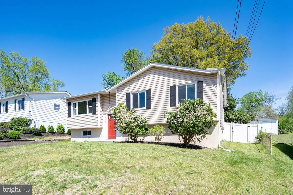 6705 Hastings Dr, Capitol Heights, MD 20743 - #1