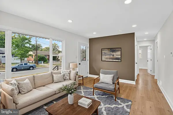 2211 Vermont Ave, LANDOVER, MD 20785