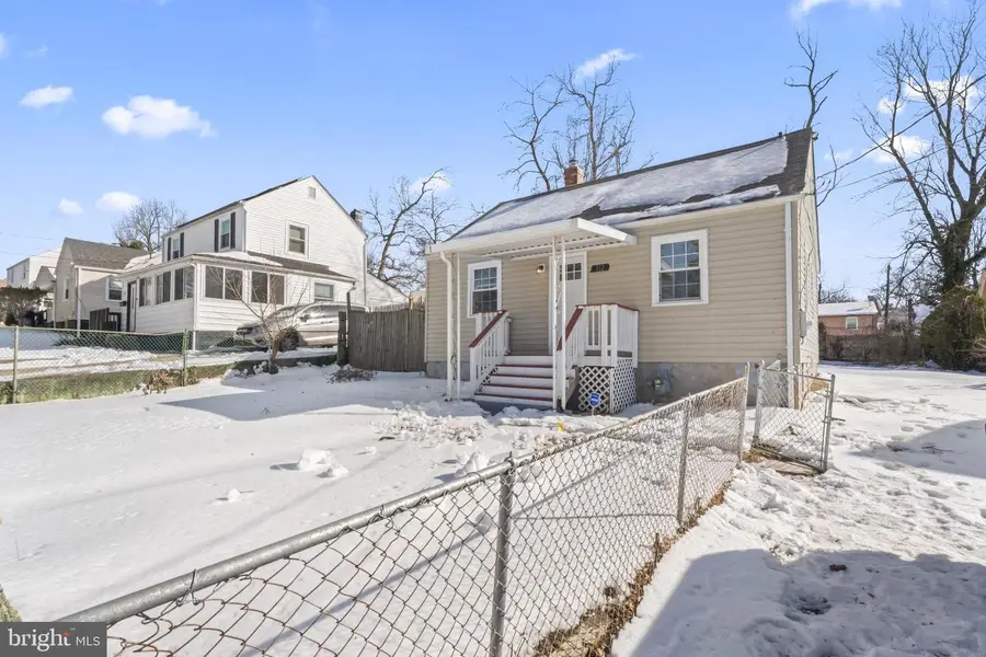 112 N Huron Dr, Oxon Hill, MD 20745 - #3