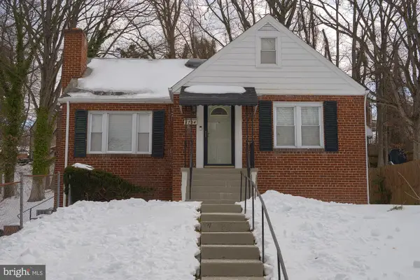 5704 Woodland Dr, OXON HILL, MD 20745