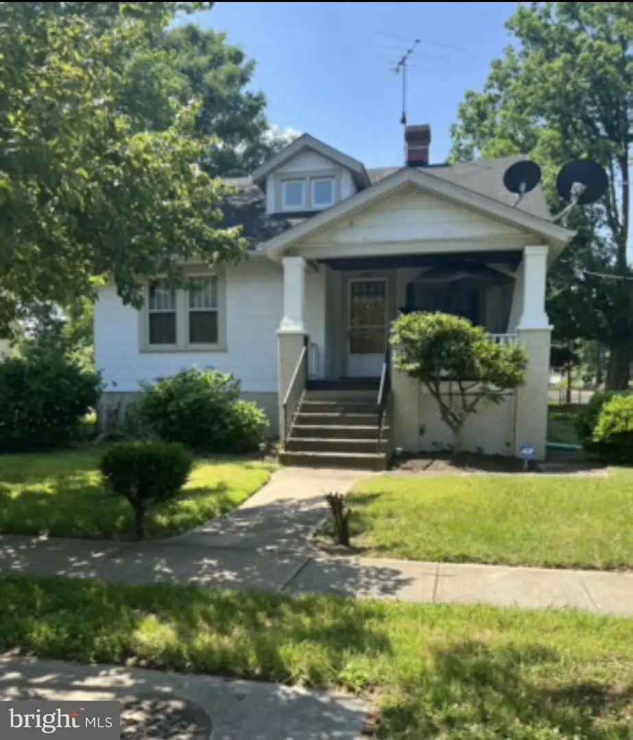 4901 Somerset Rd, Riverdale, MD 20737 - #1