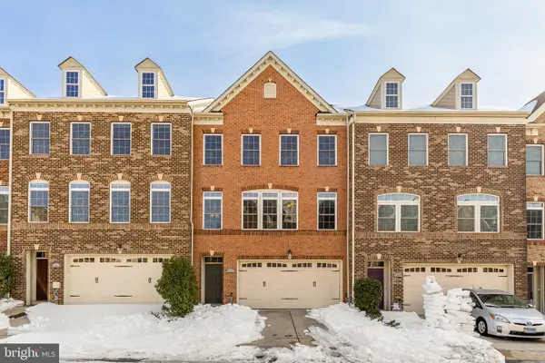 5311 Stream Bank Ln, GREENBELT, MD 20770