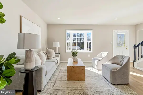 8714 Jeremy Ct, CLINTON, MD 20735