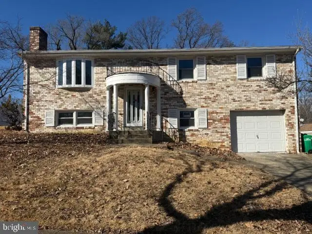 6203 Larwin Dr, Temple Hills, MD 20748 - Image #1