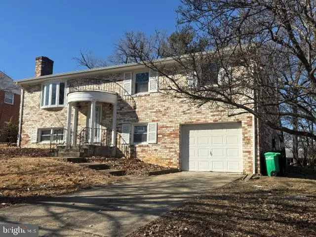 6203 Larwin Dr, Temple Hills, MD 20748 - Image #2