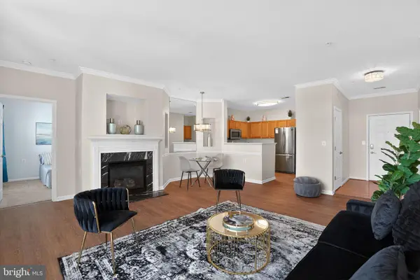 14040 New Acadia Ln #406, KETTERING, MD 20774