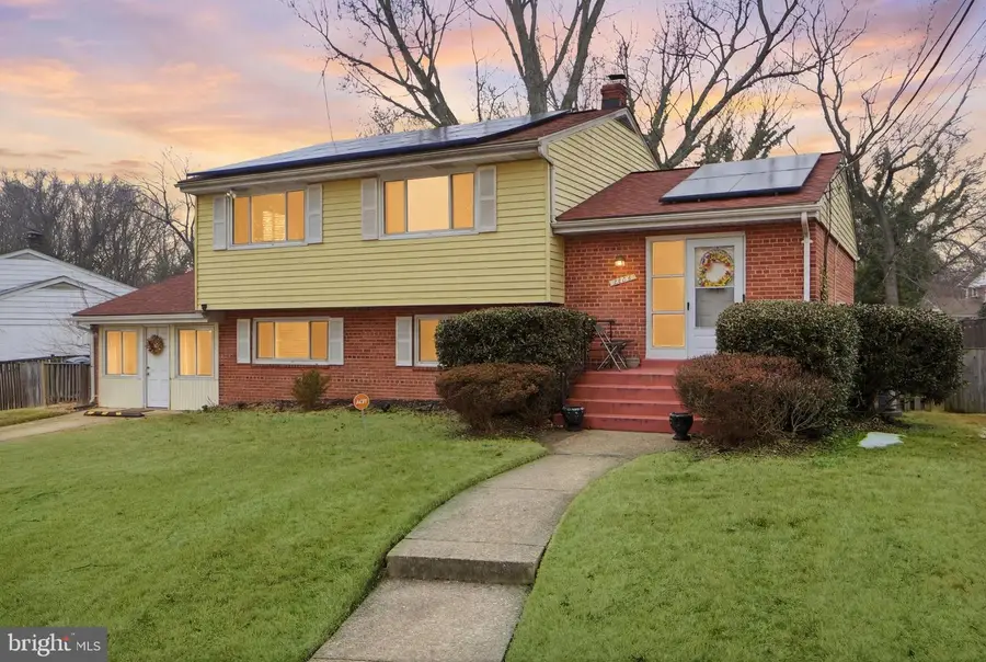 7301 Sheffield Dr, Temple Hills, MD 20748 - #3