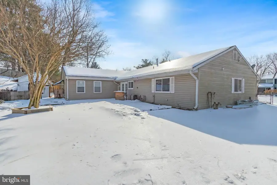 15700 Perkins Ln, Bowie, MD 20716 - Image #3