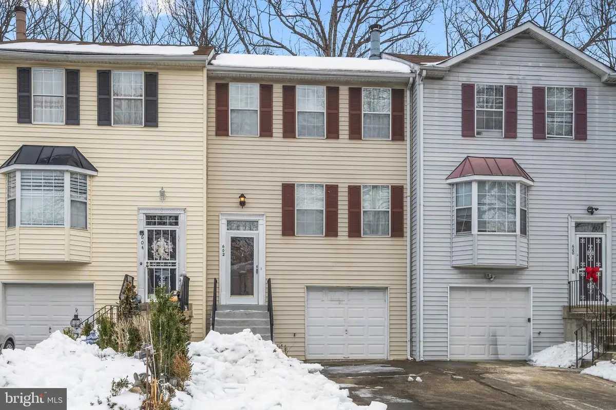 602 Mount Lubentia Ct E, Upper Marlboro, MD 20774 - #1