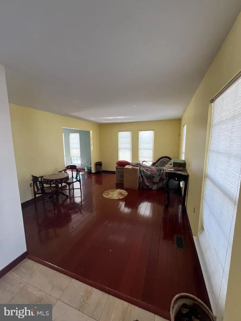 5715 Butterfield Dr, Clinton, MD 20735 - Image #2