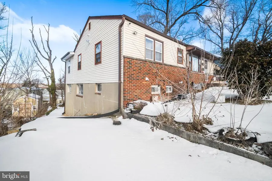 4904 56th Ave, Hyattsville, MD 20781 - #3