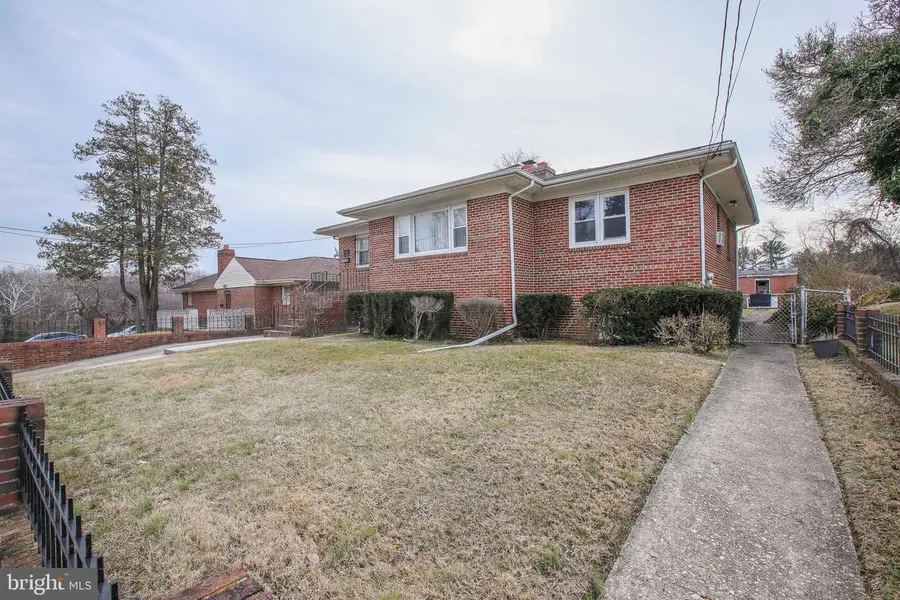 6515 Adak St, Capitol Heights, MD 20743 - #3