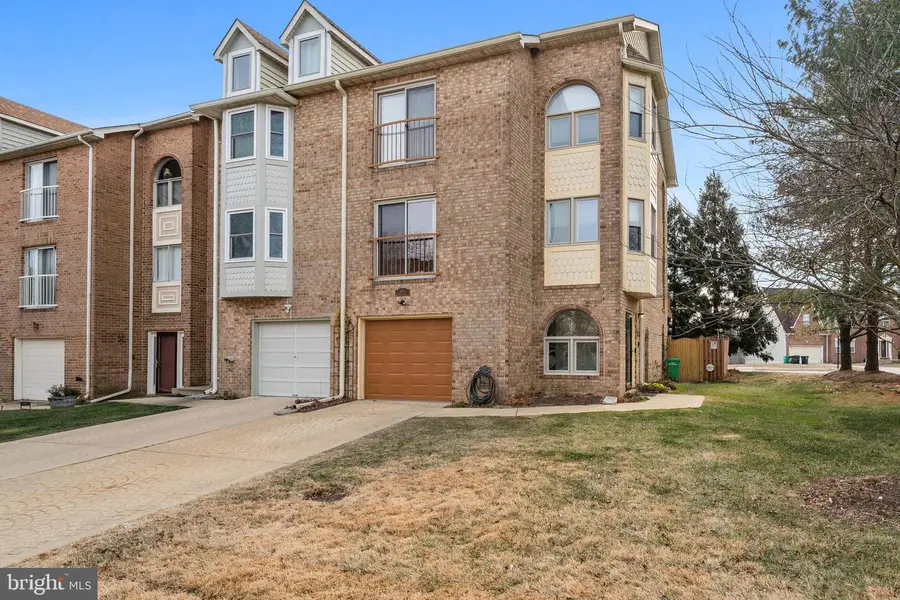 9146 Hardesty Dr, Clinton, MD 20735 - #2