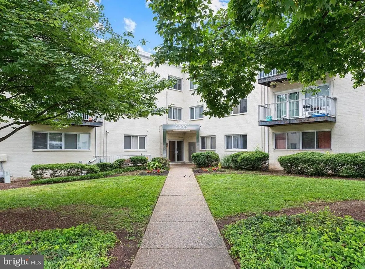 1009 Chillum Rd #205, Hyattsville, MD 20782 - #1