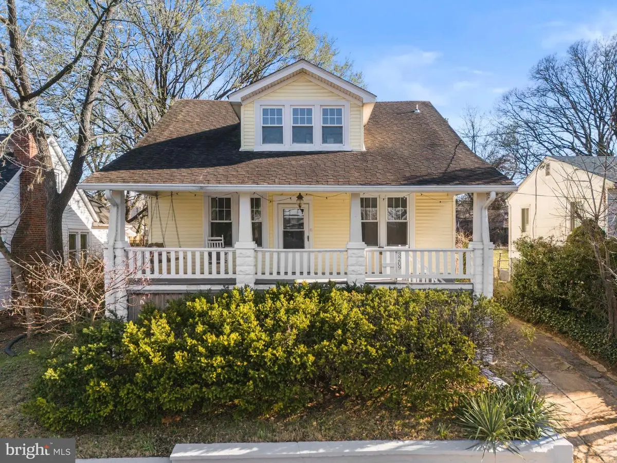 3209 Varnum St, Mount Rainier, MD 20712 - #1