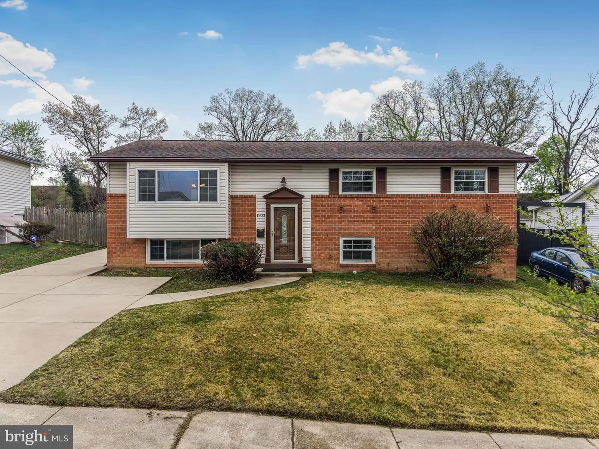 1903 Fenwood Ave, Oxon Hill, MD 20745 - #1
