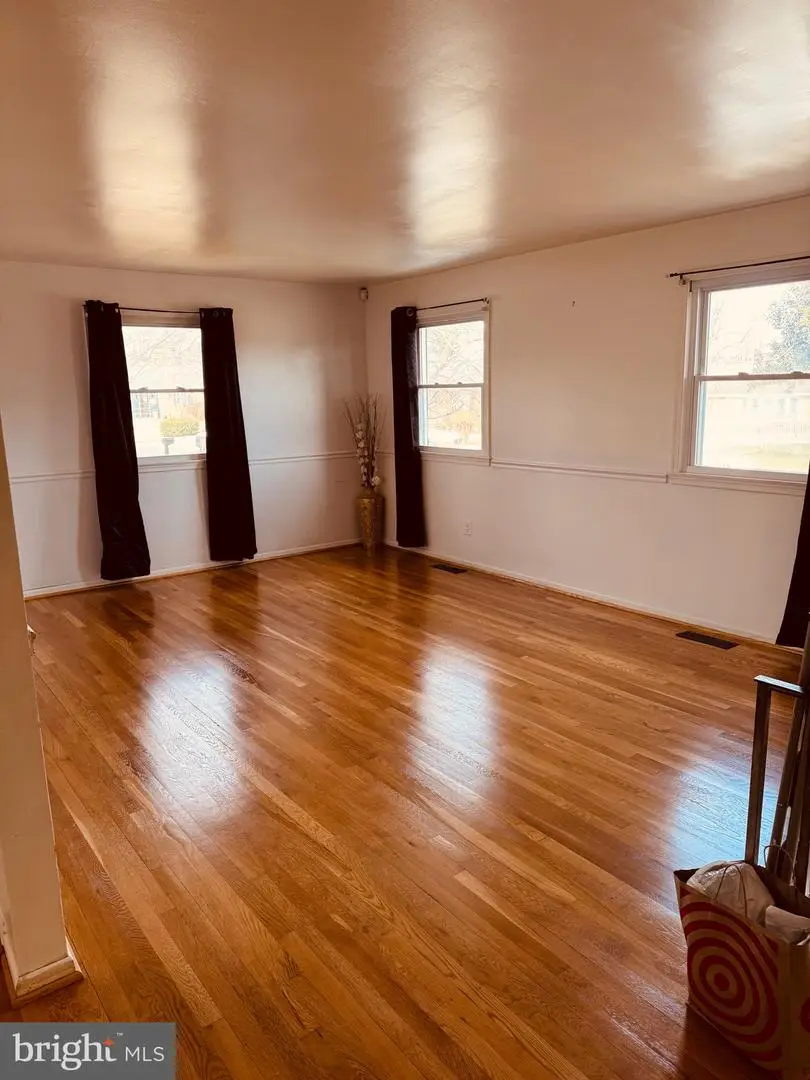 211 Prenton St, Upper Marlboro, MD 20774 - #2