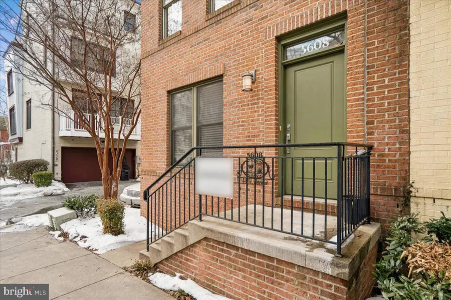 5608 44th Ave, Hyattsville, MD 20781 - #2