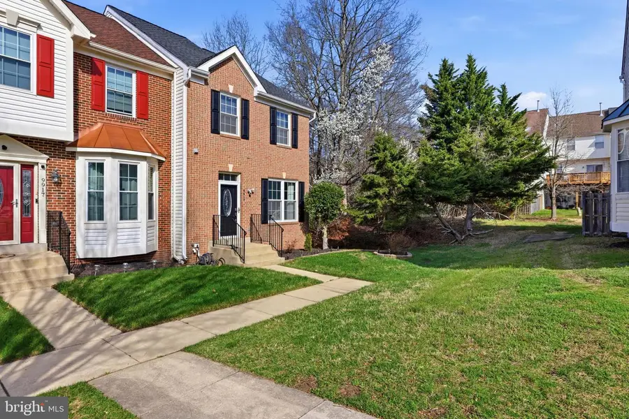 9915 Quiet Brook Ln, Clinton, MD 20735 - #2