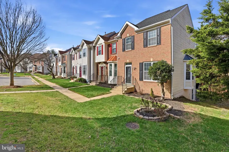 9915 Quiet Brook Ln, Clinton, MD 20735 - #3