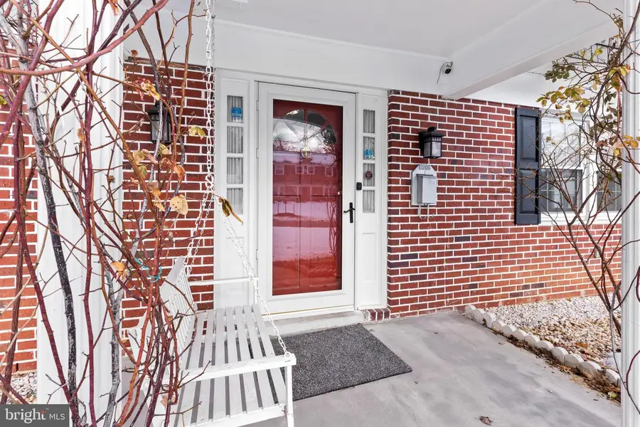 8908 Eastbourne Ln, Laurel, MD 20708 - #3
