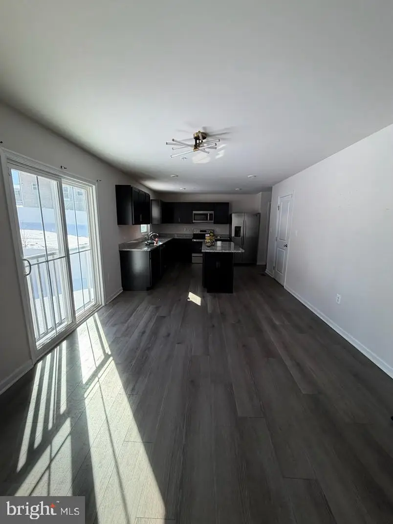 1004 Veneer Ct, Capitol Heights, MD 20743 - #3