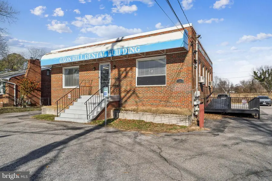 1004 White Oak Dr, Oxon Hill, MD 20745 - #3