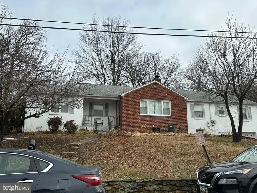 8626 Leslie Ave, Lanham, MD 20706 - #2