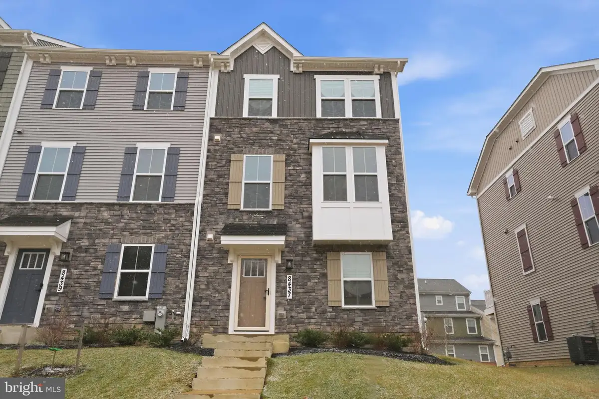 8437 Hamlin St, Lanham, MD 20706 - #1