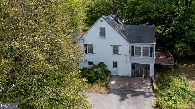 12111 Daisy Ln, Glenn Dale, MD 20769 - #1