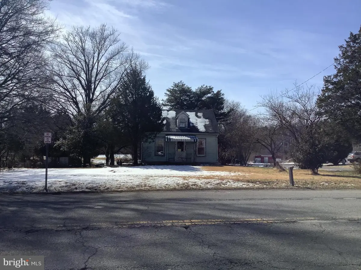 7705 Old Alexandria Ferry Rd, Clinton, MD 20735 - #1