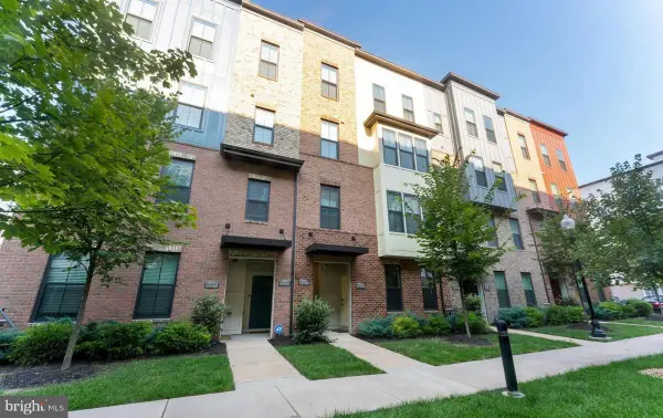 3207 Tribune Ct, HYATTSVILLE, MD 20782