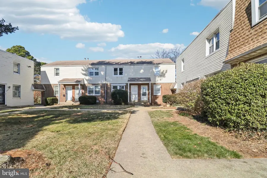 2834 Iverson St #101, Temple Hills, MD 20748 - #2