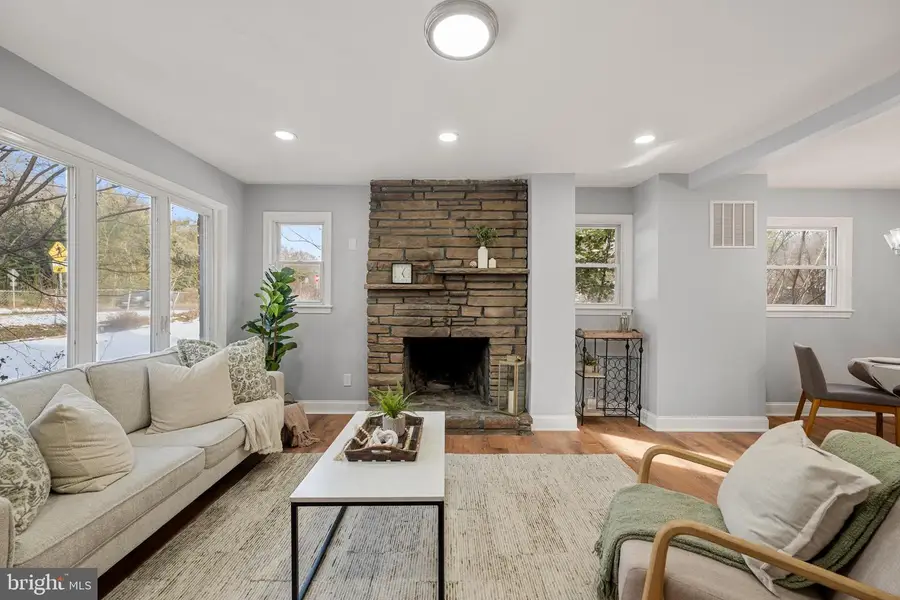 6439 Bock Rd, Oxon Hill, MD 20745 - #3