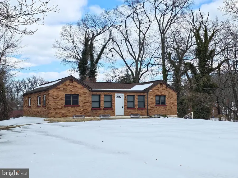 5110 S Barnaby Rd, Temple Hills, MD 20748 - #3