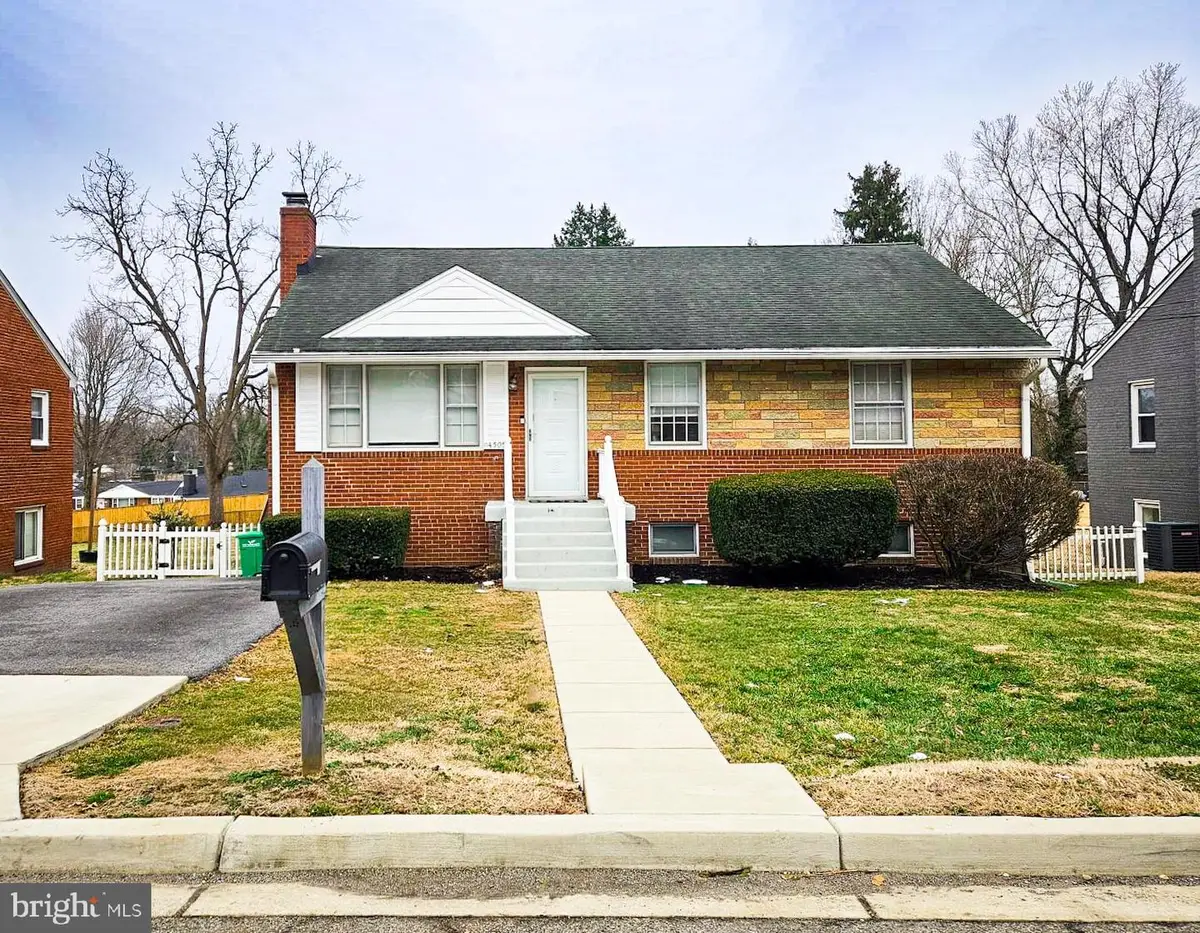 4505 Hargrove Rd, Temple Hills, MD 20748 - #1