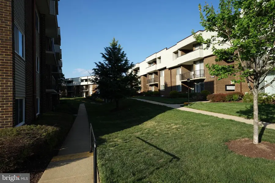 10200 Prince Pl #206, Upper Marlboro, MD 20774 - #3