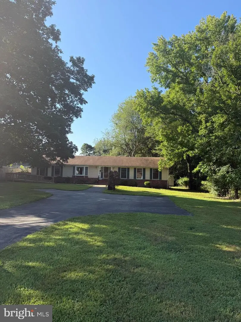 6608 Horseshoe Rd, Clinton, MD 20735 - #2