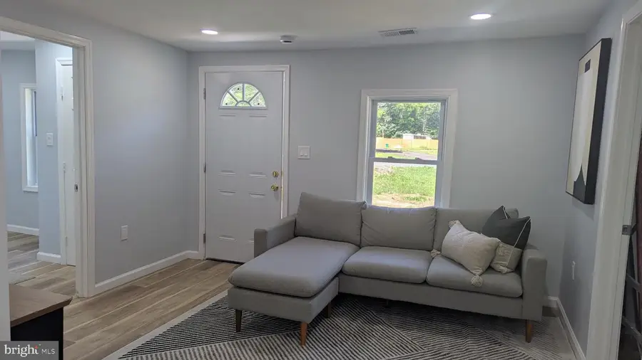 16110 Bealle Hill Rd, Waldorf, MD 20601 - #2