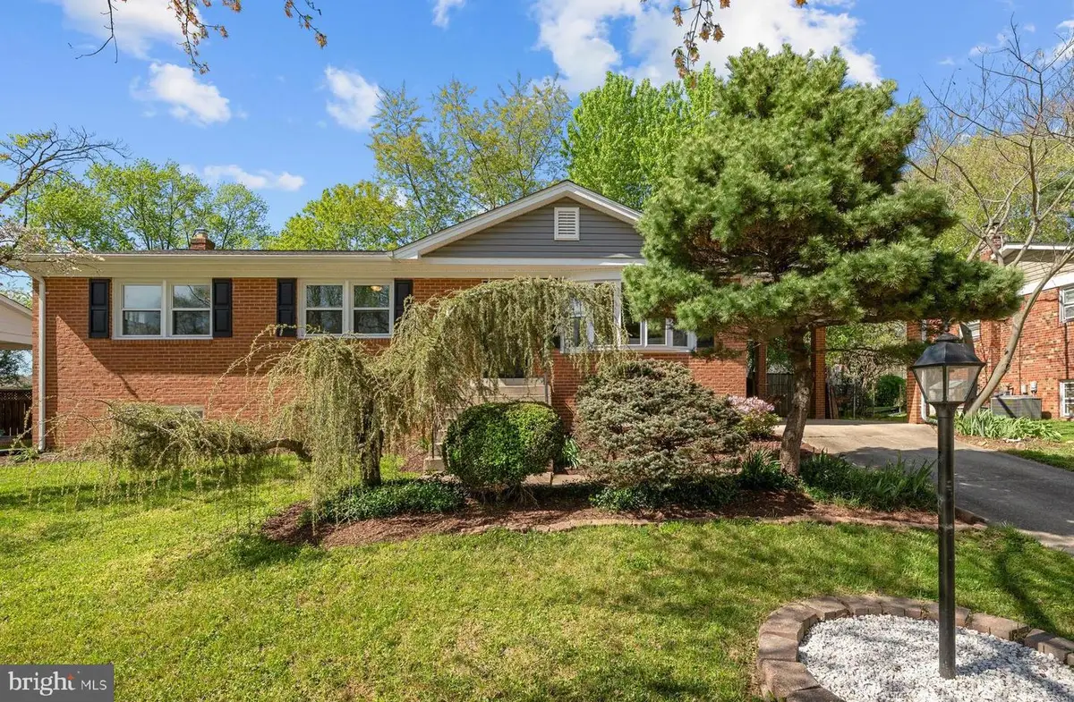 6818 Groveton Dr, Clinton, MD 20735 - #1