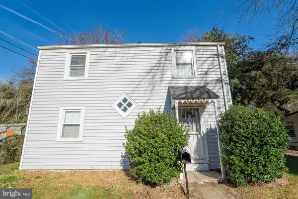 2409 Greeley Pl, HYATTSVILLE, MD 20785