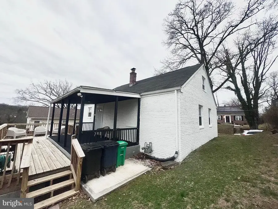 1810 Clark Pl, Capitol Heights, MD 20743 - #2