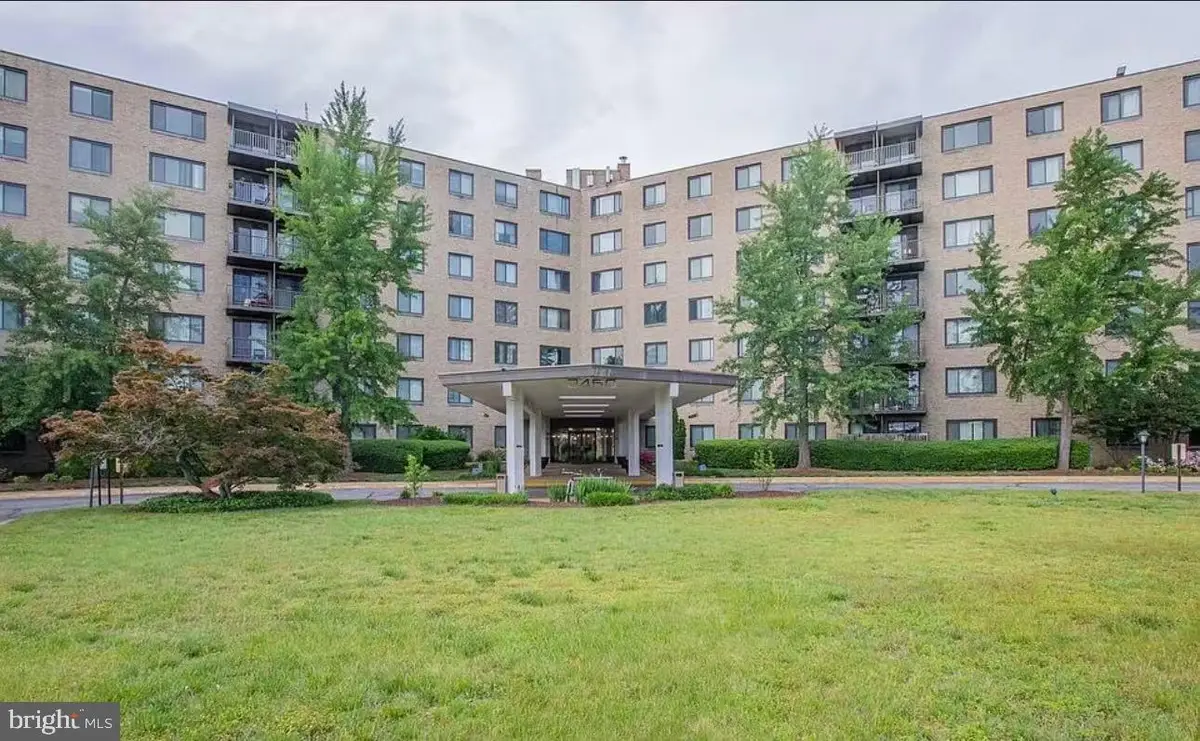 3450 Toledo Ter #727, Hyattsville, MD 20782 - #1